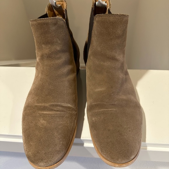 SHOE THE BEAR - Dev Chelsea Boot, Men’s Size 12, Tan Suede - Picture 3 of 15